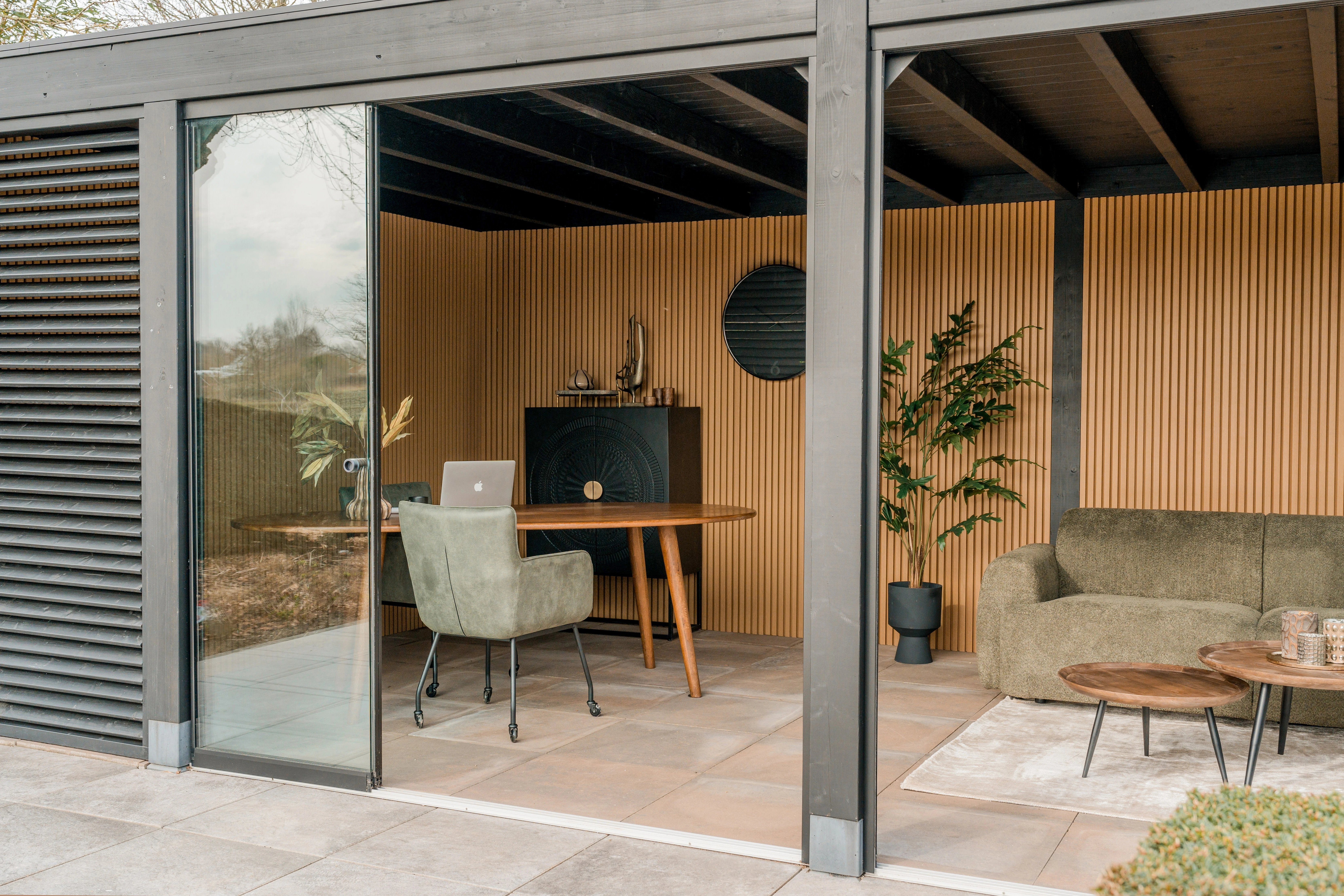 Composiet Gevelbekleding 3.3 x 21.5 cm (33 x 215 mm) Castellation Pro 35 Teak - Lengte 230 cm - Afbeelding 3